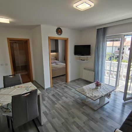 Apartments Toni Пореч Экстерьер фото